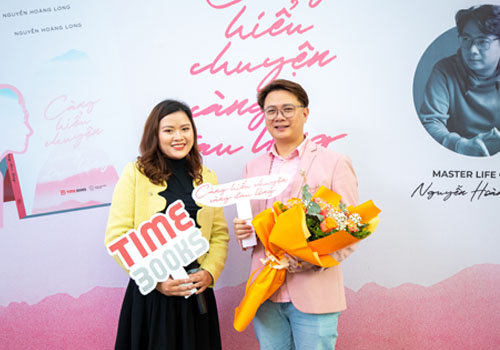 Sự kiện ra mắt cuốn sách giúp phụ nữ thay tư duy, đổi cuộc đời - “Càng hiểu chuyện càng đau lòng” cháy hàng 1k cuốn ngay sau ngày phát hành
